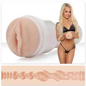 Elsa Jean Fleshlight Thumb 1